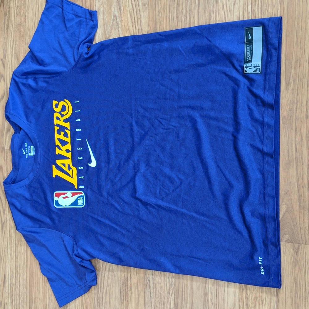 Nike Lakers Basketball Dri-Fit Tee Shirt L large